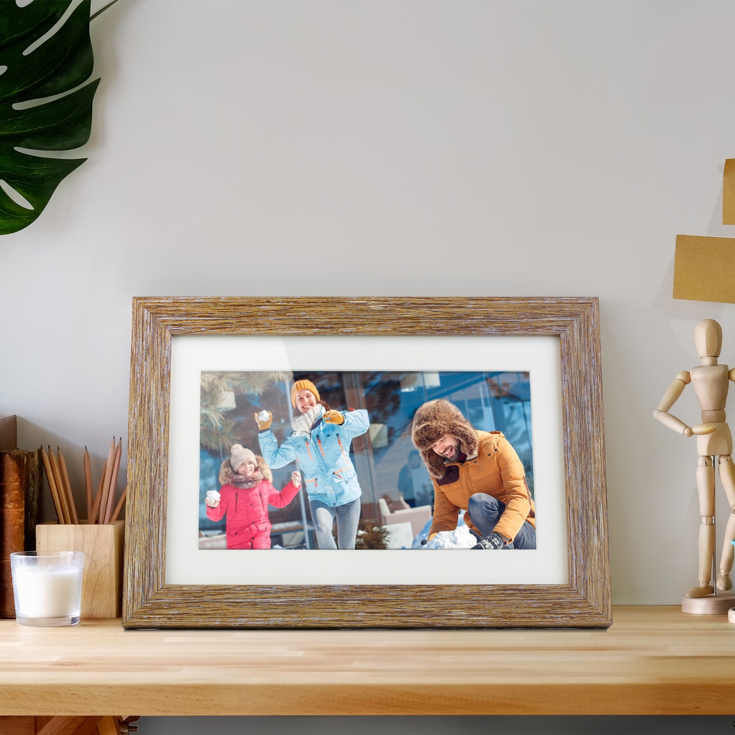 10" Distressed Wood WiFi Digital Photo Frame with Touchscreen IPS LCD Display and 16GB Built-in Memory