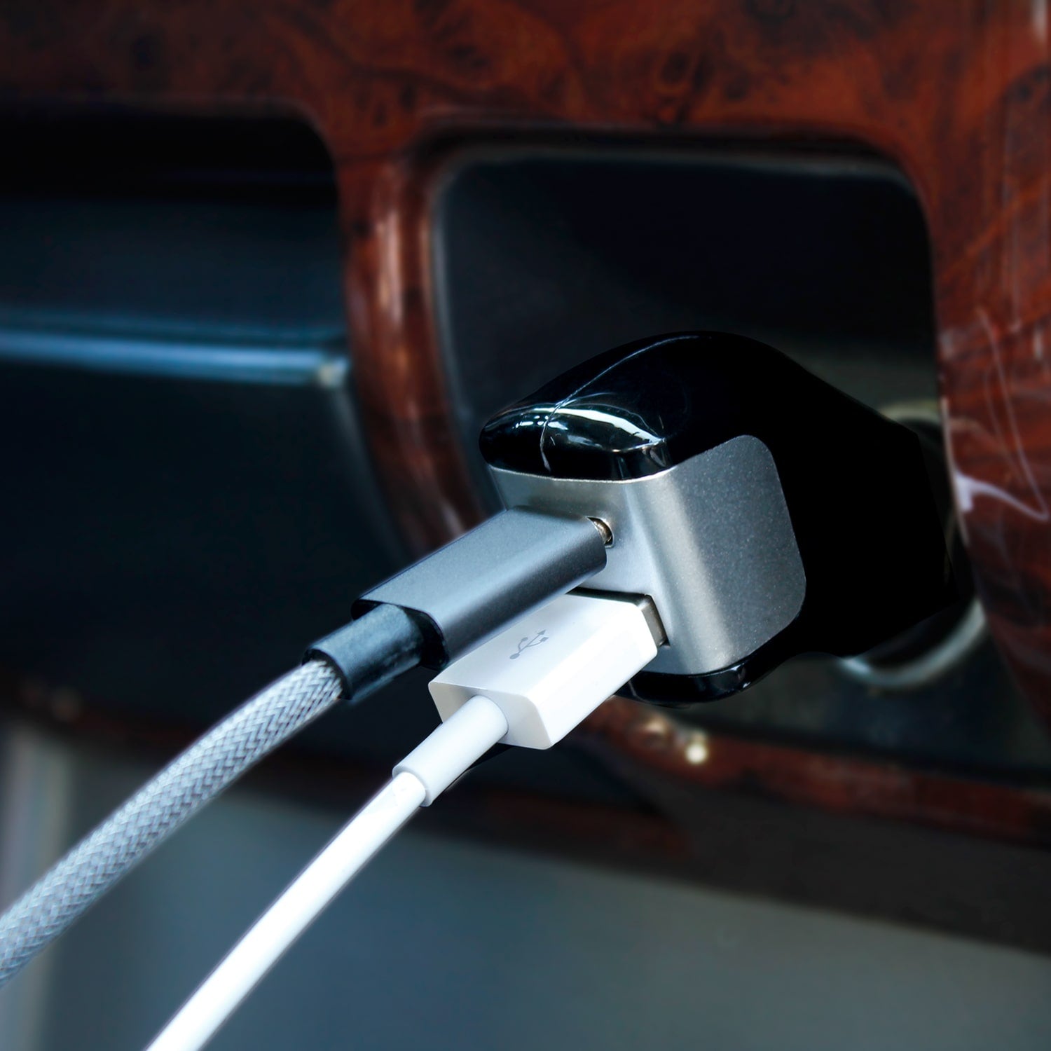 Aluratek 2Port USB Car Charger with Type-C and Quick Charge Lifestyle