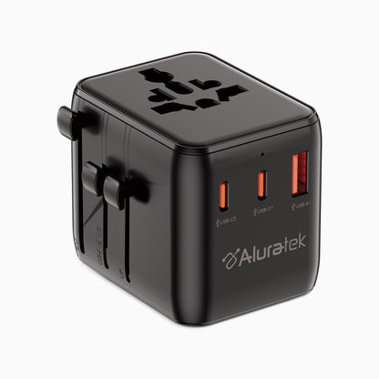 aluratek universal 20W Travel adapter front angle