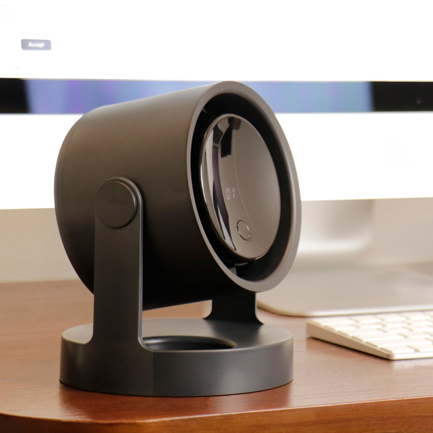 Aluratek Vortex Pro Rechargeable Desktop Fan Desk